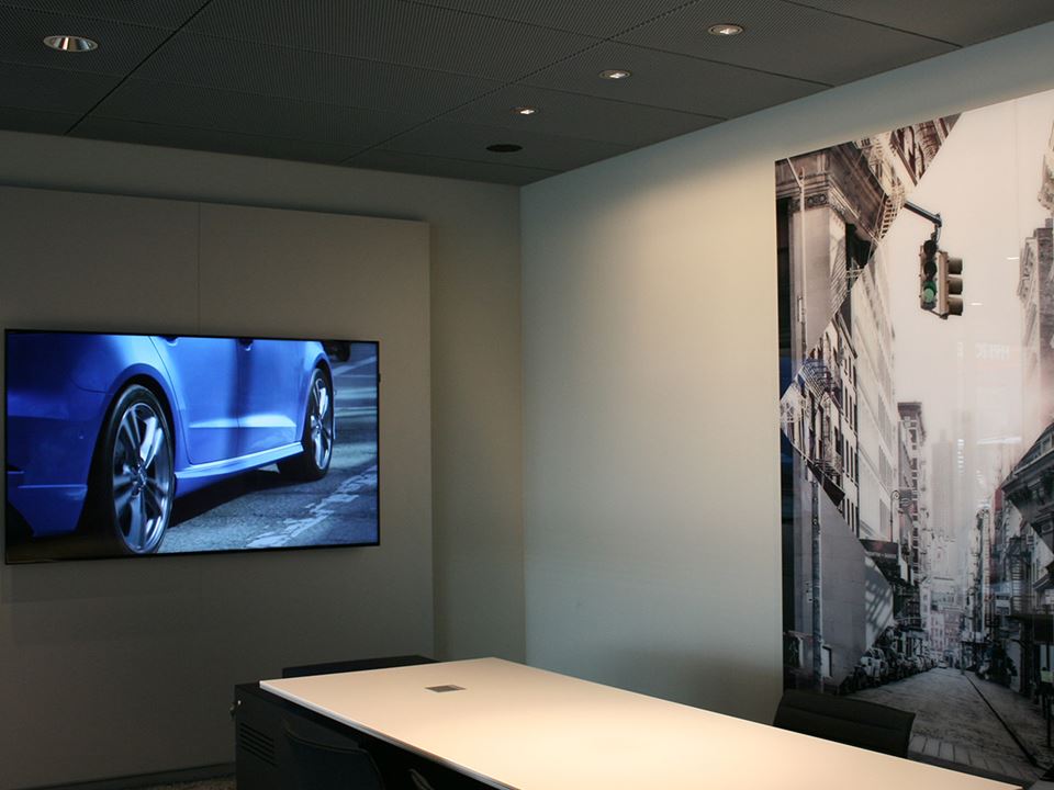 2017 Audi Showroom Customer Private Lounge Vandenbrug 5